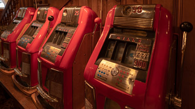 old historical slot machines