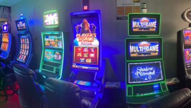 Slot machines inside of Lucky Dawg